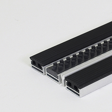 Алюминиевая решетка (15 мм).  �3